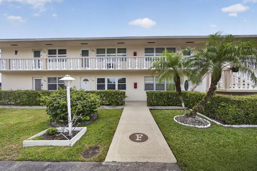 127 Chatham F, West Palm Beach, FL 33417 - #2