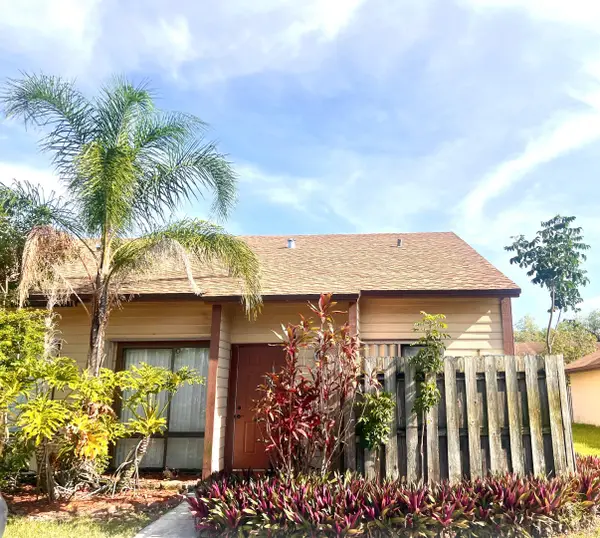 11150 NW 38th Street, Sunrise, FL 33351