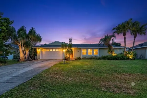 1556 SE Sinbad Avenue, Port St Lucie, FL 34952