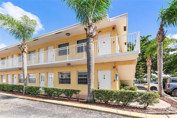 4050 NE 12th Terrace #39-2, Oakland Park, FL 33334