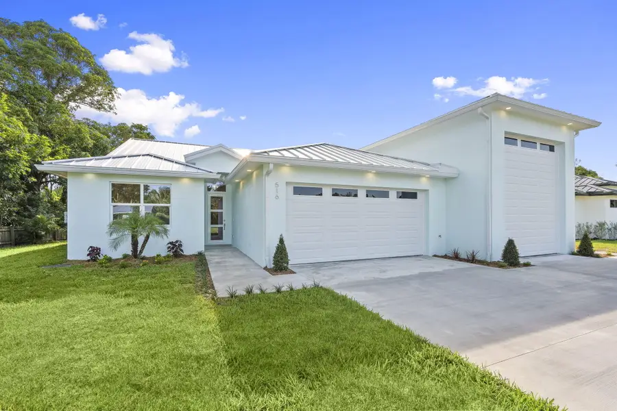 516 SE Alamanda Way, Stuart, FL 34996 - #2