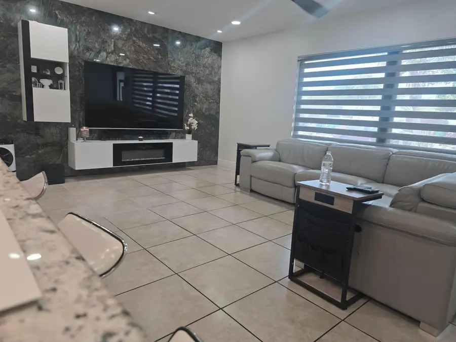 7811 NW 40th Court Nw, Coral Springs, FL 33065 - #3
