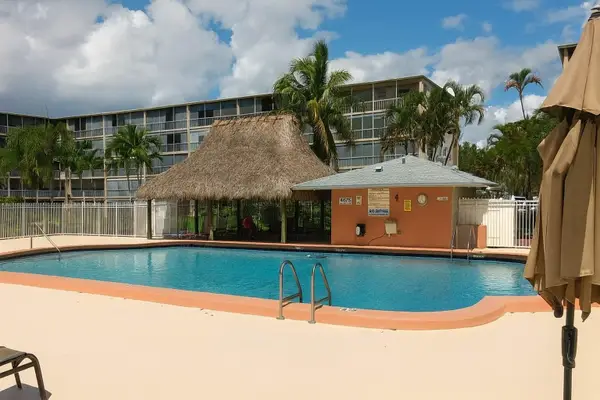 4650 Washington Street #210, Hollywood, FL 33021