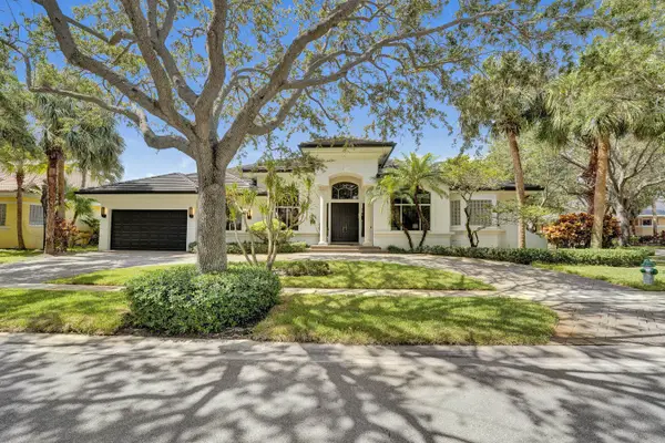 3348 Oak Hill Street, Hollywood, FL 33312
