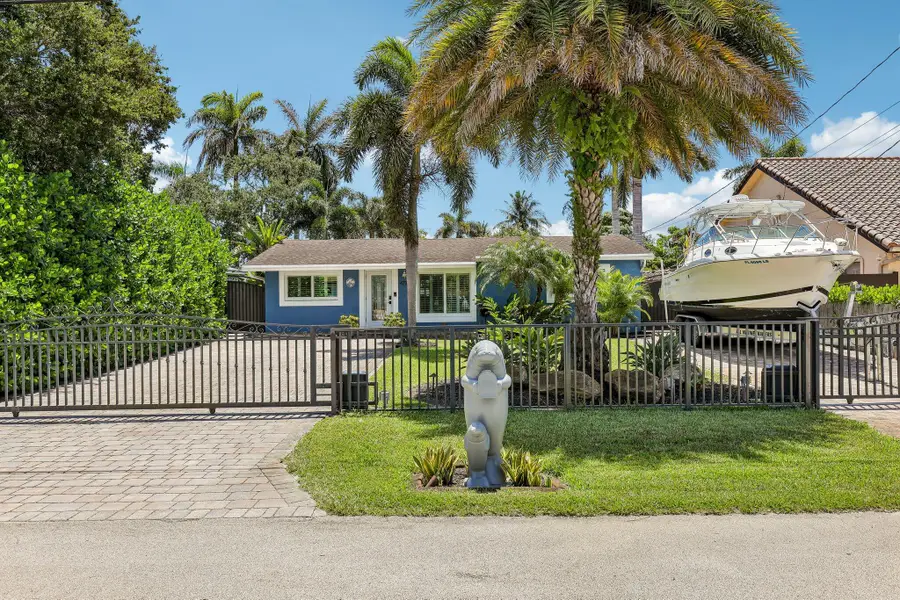 4716 SW 35th Avenue, Fort Lauderdale, FL 33312 - #3
