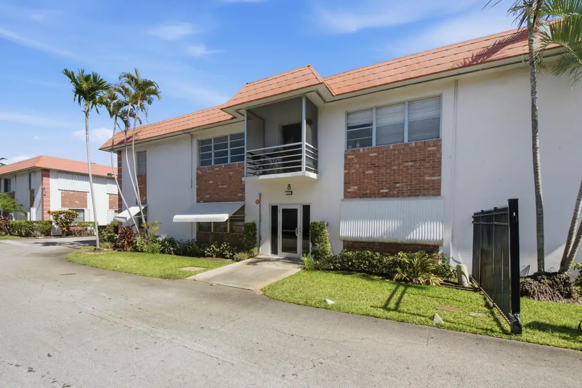 3550 NW 8th Avenue #812, Pompano Beach, FL 33064 - #1