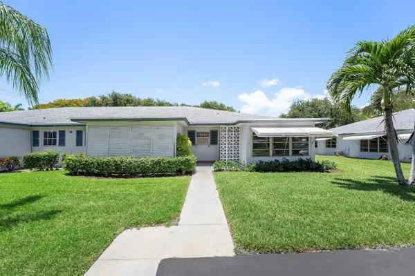 1210 S Drive Circle #D, Delray Beach, FL 33445