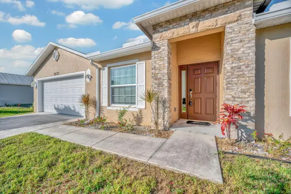 1037 SW Payne Avenue, Port St Lucie, FL 34953