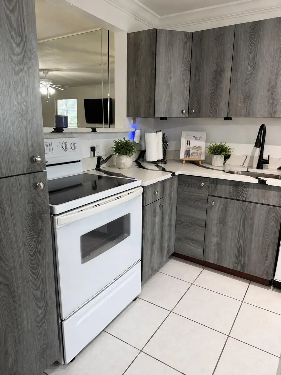 5961 NW 2nd Avenue #108, Boca Raton, FL 33487 - #2