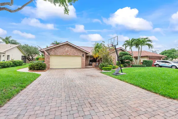 10662 NW 7th Place, Coral Springs, FL 33071