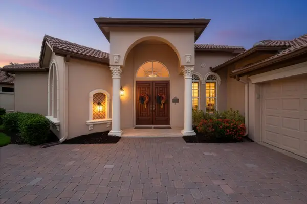 923 SW Grand Reserves Boulevard, Port St Lucie, FL 34986