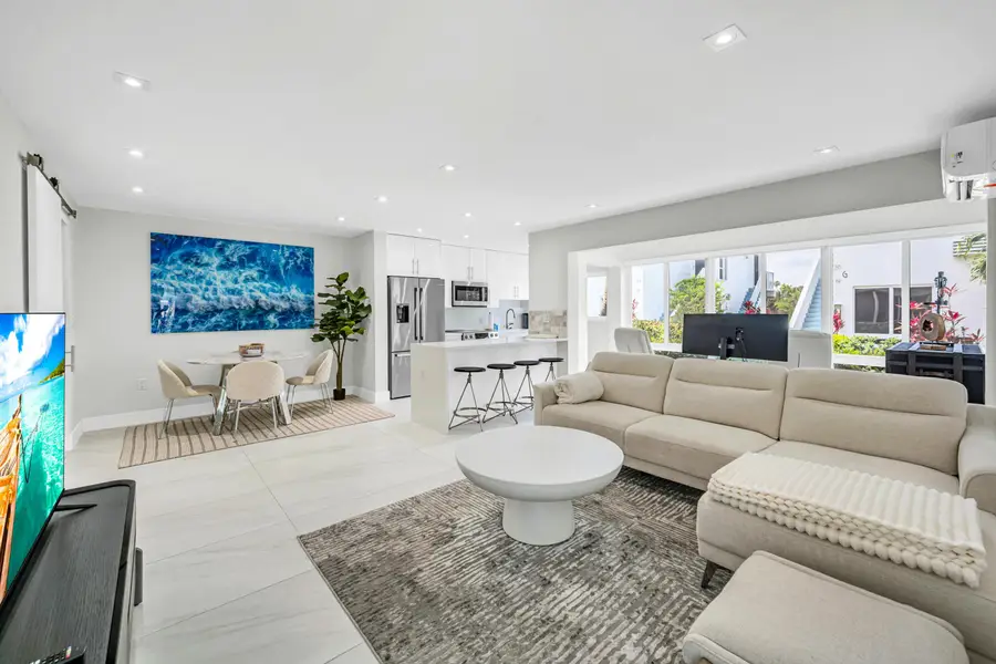 425 Bayshore Drive #15, Fort Lauderdale, FL 33304 - #2
