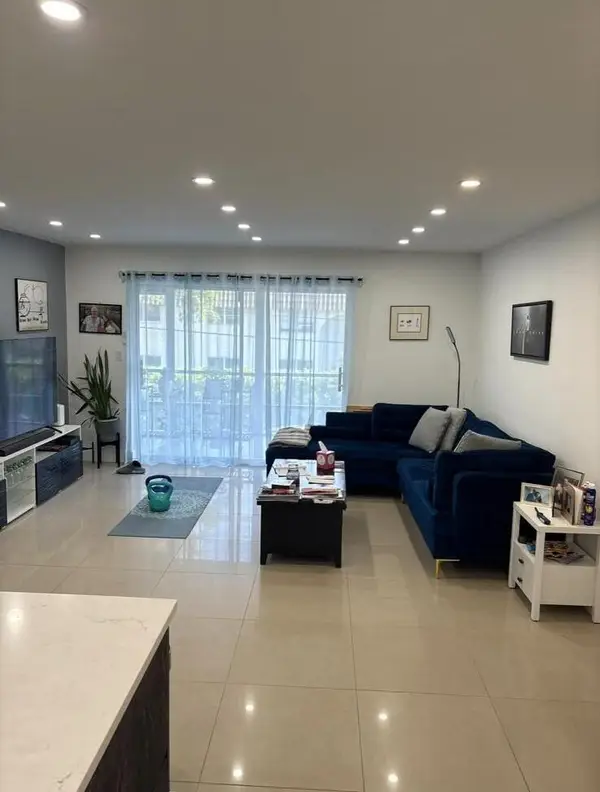 20 SE 13th Street #B7, Boca Raton, FL 33432