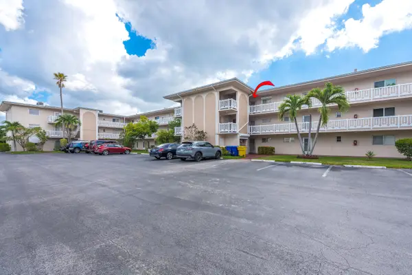 2615 Garden Drive N #307, Lake Worth, FL 33461