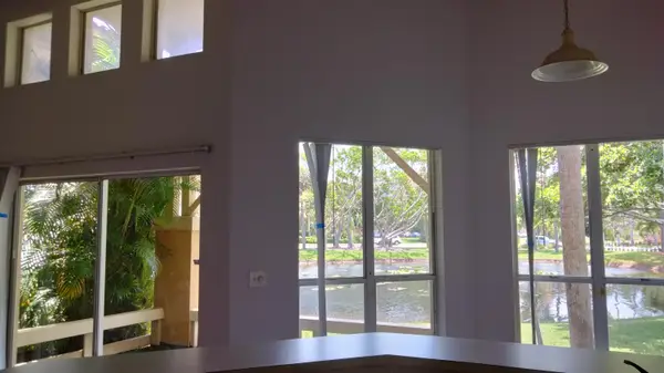 4759 Via Palm Lakes #305, West Palm Beach, FL 33417