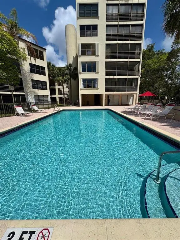 2314 S Cypress Bend Drive #Unit 614, Pompano Beach, FL 33069 - #2