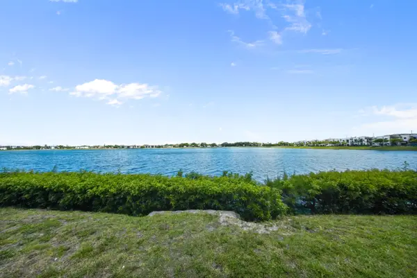 20860 San Simeon Way #109-6, Miami, FL 33179