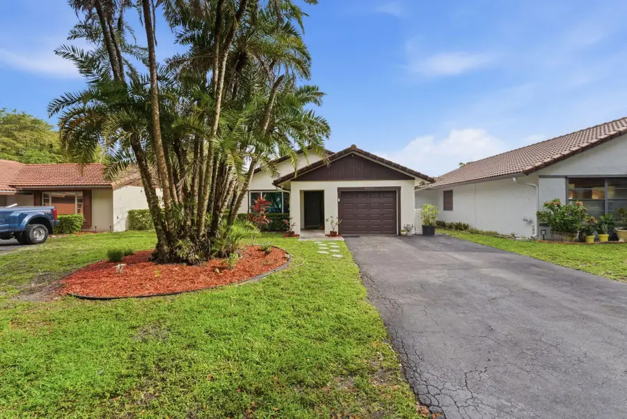 10237 NW 31st Street, Coral Springs, FL 33065 - #2