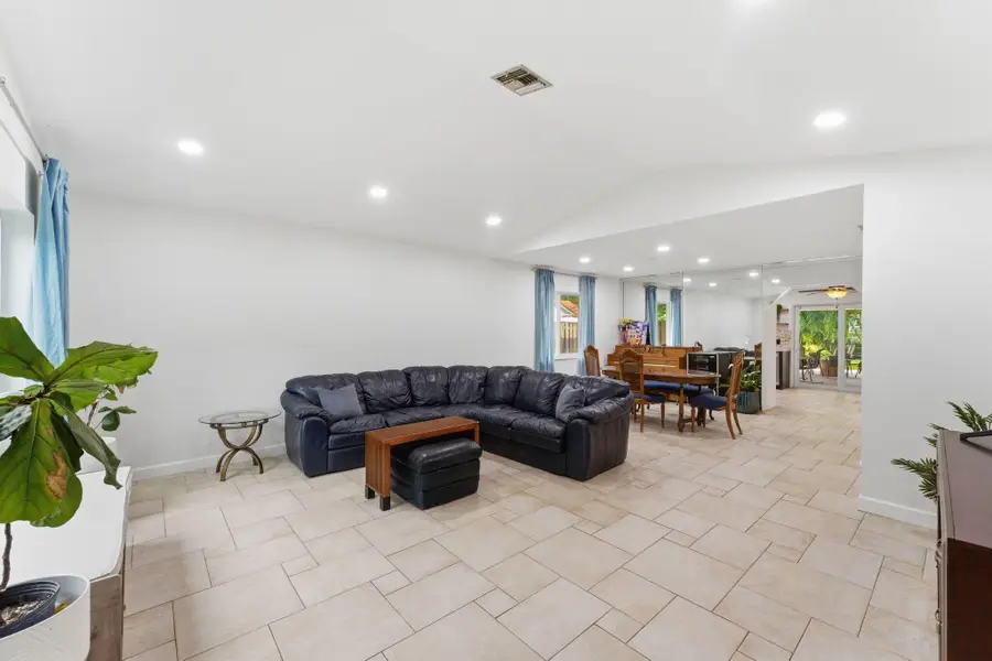 10237 NW 31st Street, Coral Springs, FL 33065 - #3