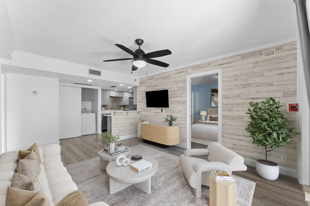 612 Executive Center Drive #107, West Palm Beach, FL 33401 - #1
