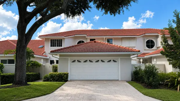 4107 Carriage Drive #K2, Pompano Beach, FL 33069