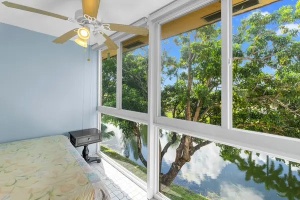 Address Withheld By Seller, Sunrise, FL 33322