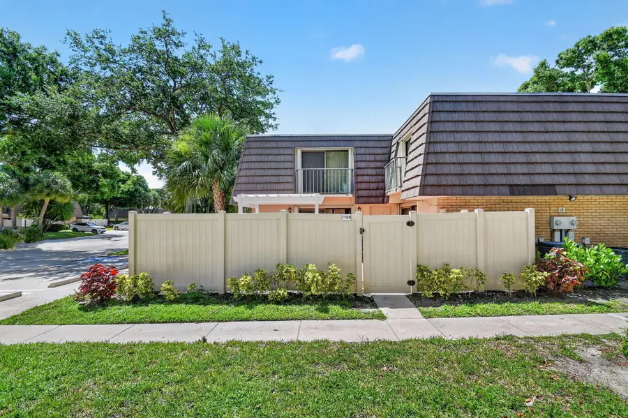 7109 71st Way, West Palm Beach, FL 33407 - #3