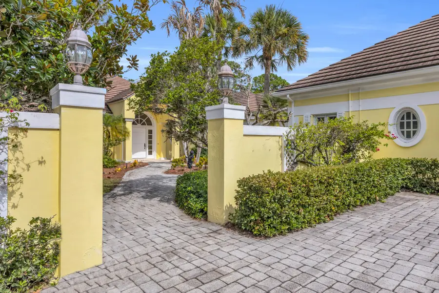 7107 SE Golfhouse Drive, Hobe Sound, FL 33455 - #3
