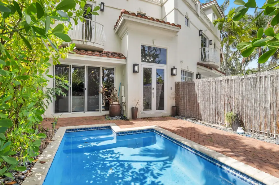 1362 Bayview Drive, Fort Lauderdale, FL 33304 - #2