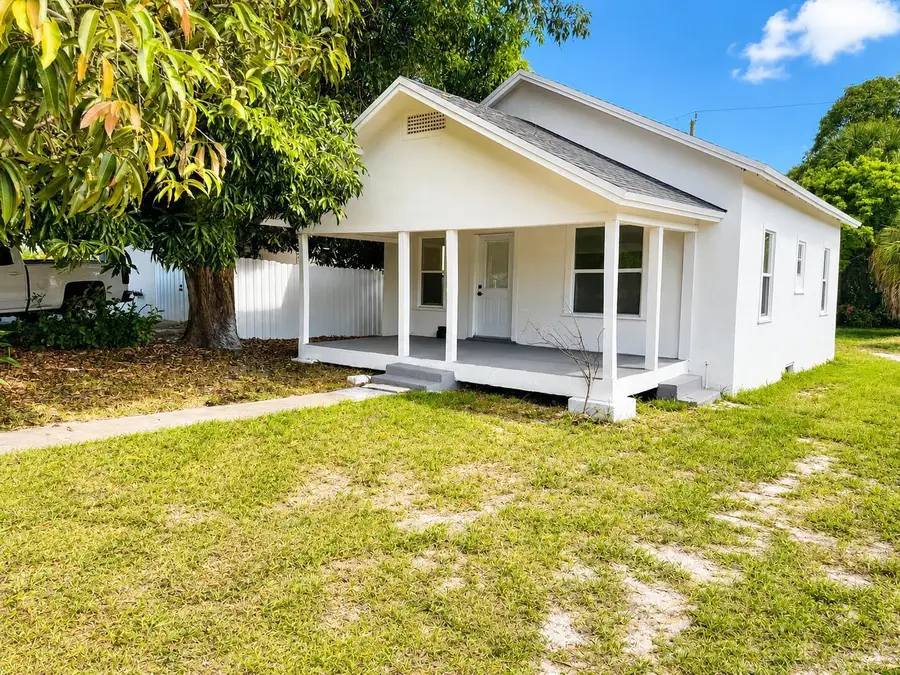719 Tuscaloosa Street, West Palm Beach, FL 33405 - #2