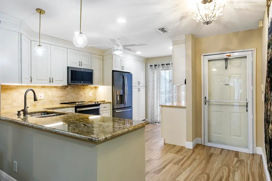 2641 Gately Drive W #2902, West Palm Beach, FL 33415 - #3