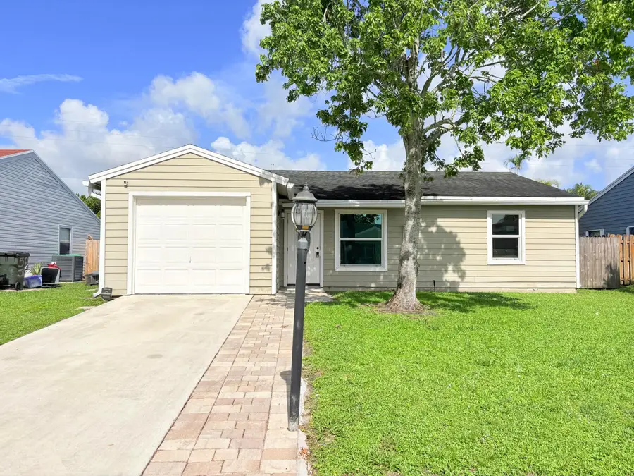 5258 Canal Circle W, Lake Worth, FL 33467 - #2