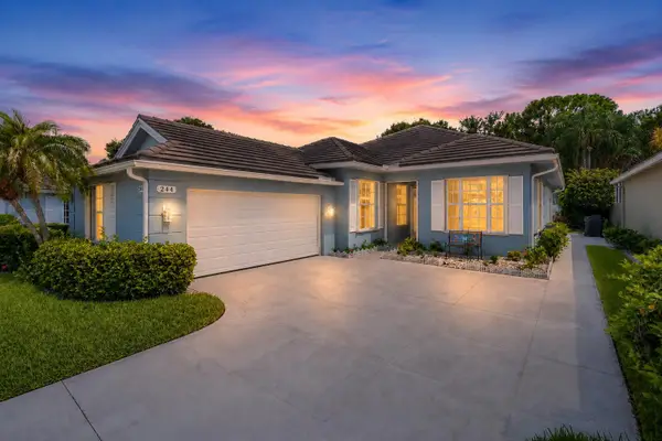 244 NW Bentley Circle, Port St Lucie, FL 34986