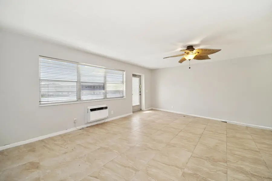 114 Northampton F #114, West Palm Beach, FL 33417 - #3