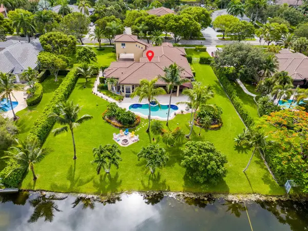 3263 SW 138th Way, Davie, FL 33330