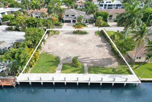 26 Pelican Drive, Fort Lauderdale, FL 33301