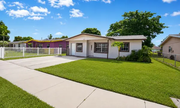417 SW 8th Avenue, Delray Beach, FL 33444