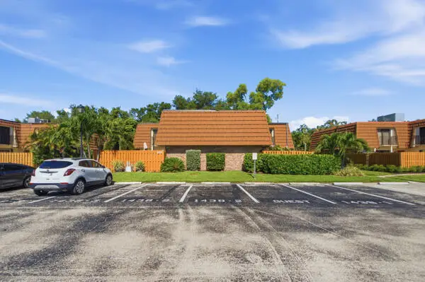 1438 Park Shore Circle #3, Fort Myers, FL 33901 - #1