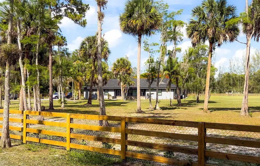 1464 Clydesdale Drive, Loxahatchee, FL 33470 - #2