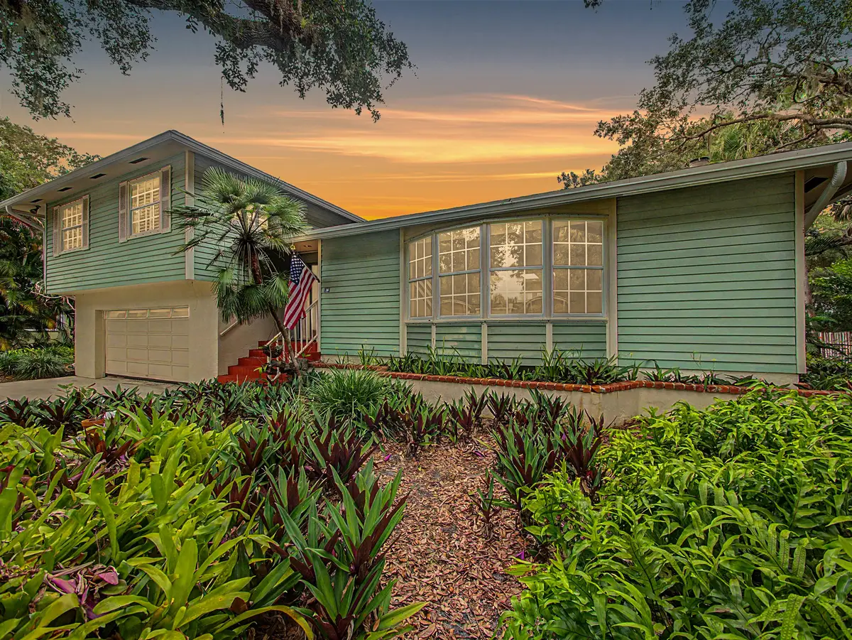 14 Emarita Way, Sewalls Point, FL 34996 - #1