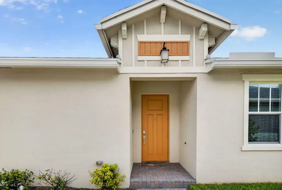 2057 SE Crosswood Way, Port Saint Lucie, FL 34984 - #3