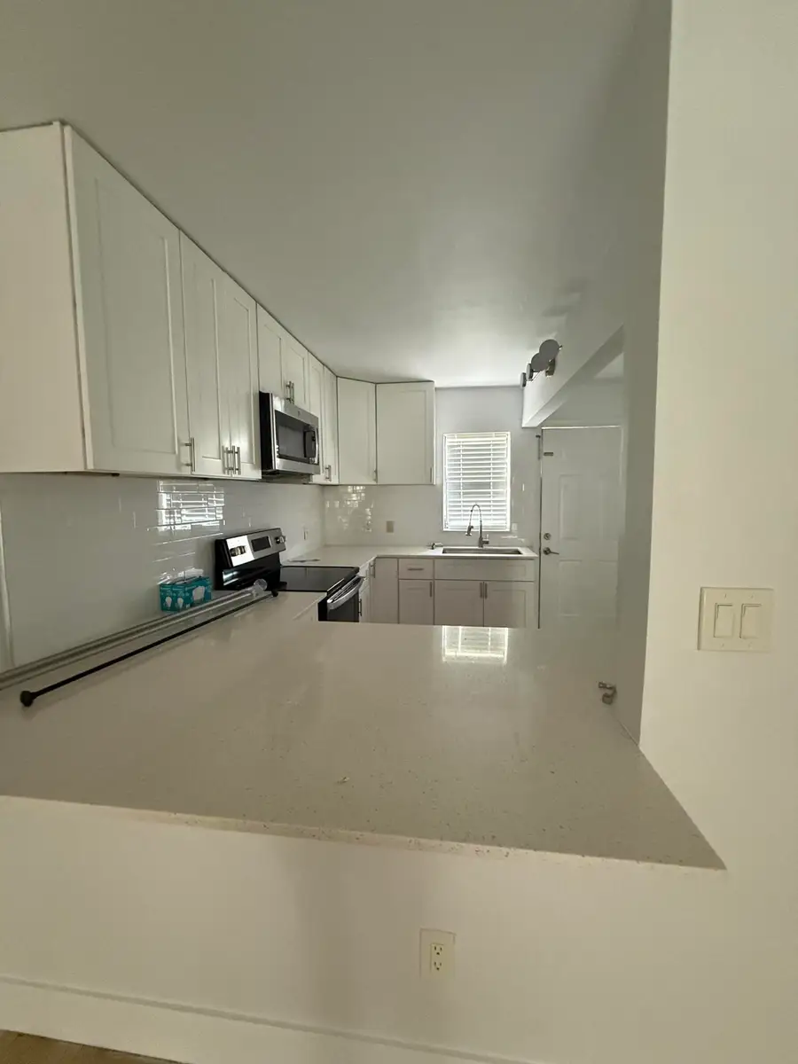 605 Ixoria #4, Fort Pierce, FL 34982 - #2