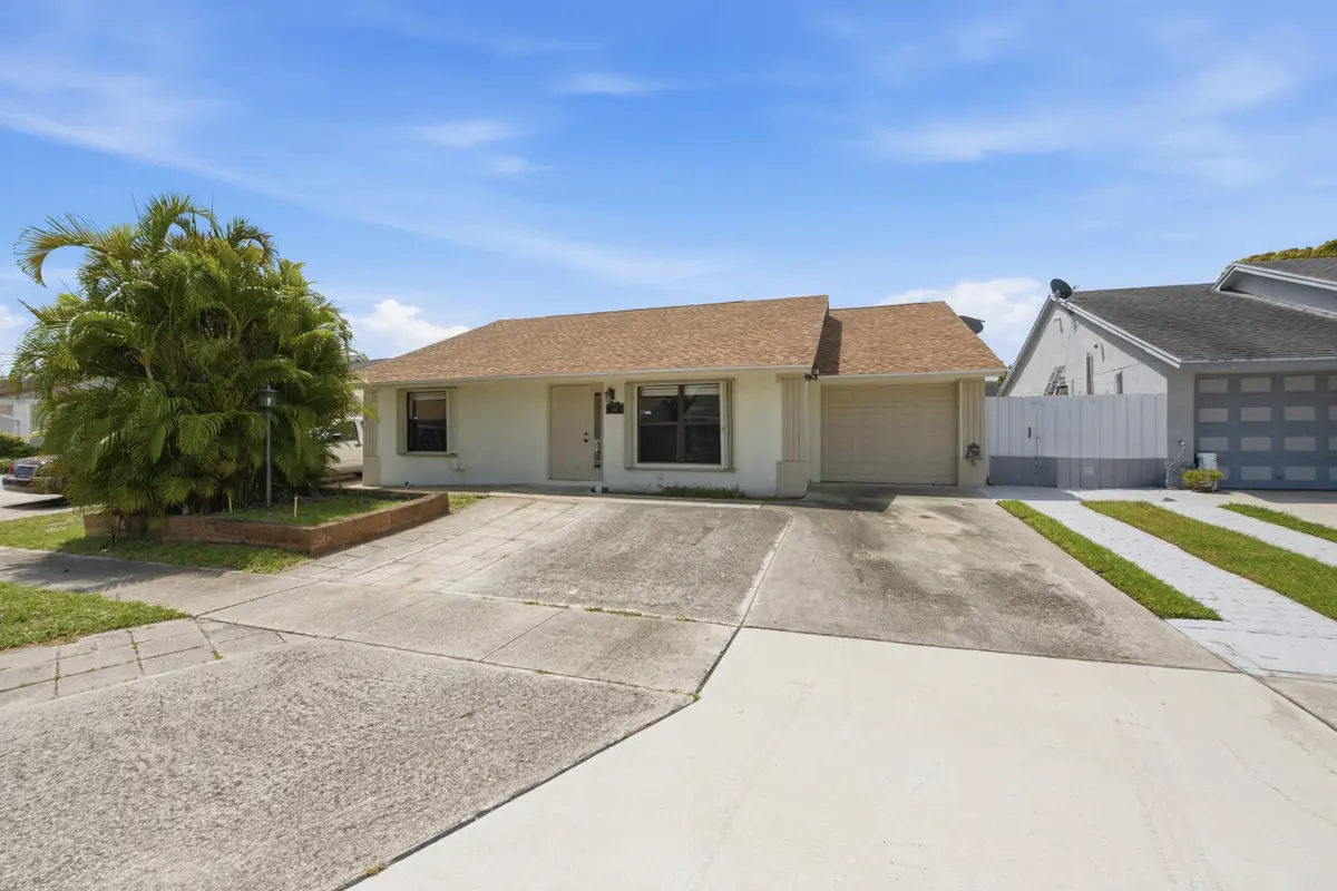 5814 Ithaca Circle E, Lake Worth, FL 33463 - #1