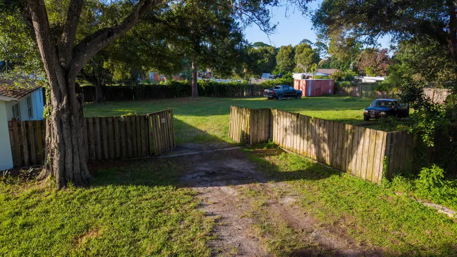 3516 Avenue F, Fort Pierce, FL 34947 - #3
