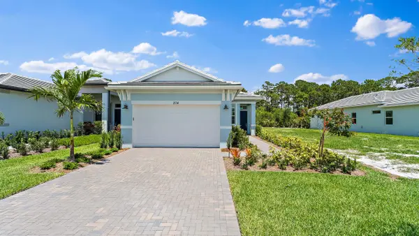 204 SE Via Sangro, Port St Lucie, FL 34952