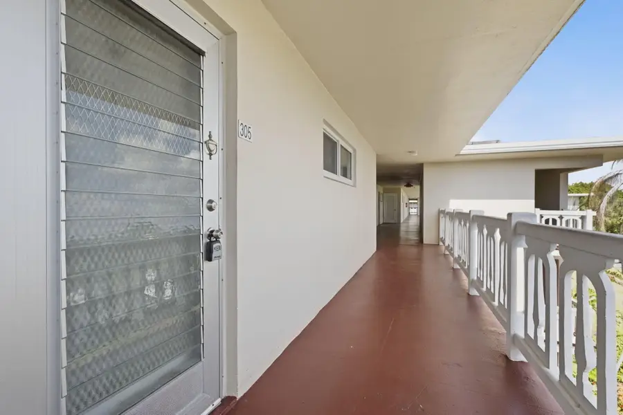 2606 Garden Drive S #305, Lake Worth, FL 33461 - #3