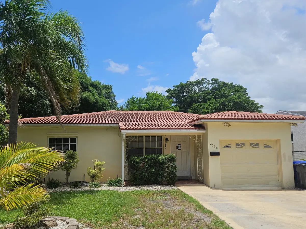 2538 Fillmore Street, Hollywood, FL 33020 - #1