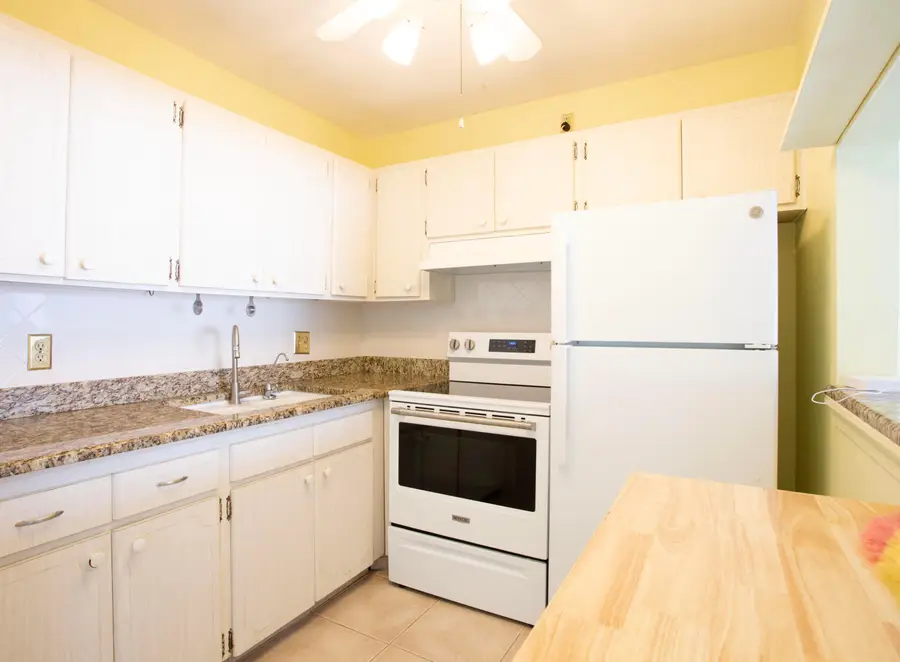 3160 Lake Osborne Drive #108, Lake Worth Beach, FL 33461 - #3