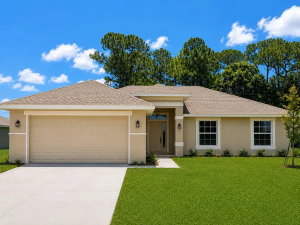 2801 E Louise Circle, Port St Lucie, FL 34953