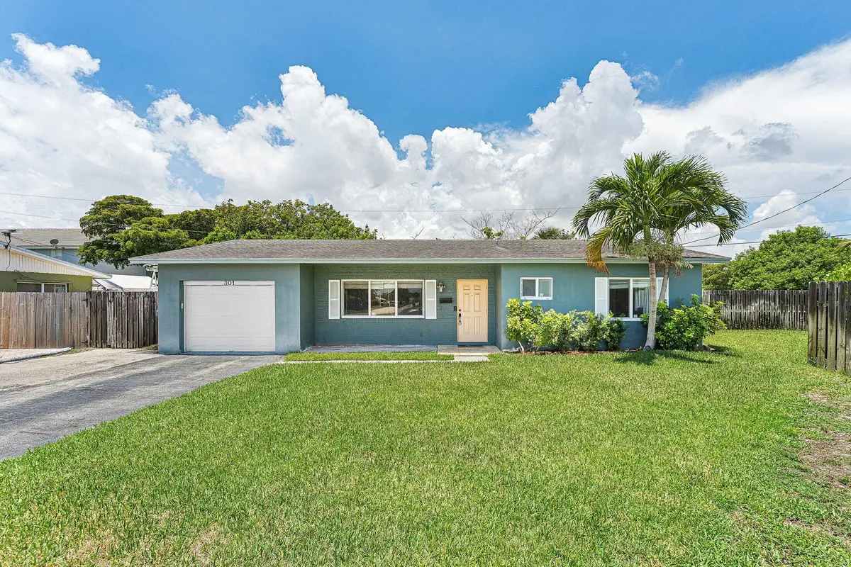 301 SE 3rd Street, Deerfield Beach, FL 33441 - #1